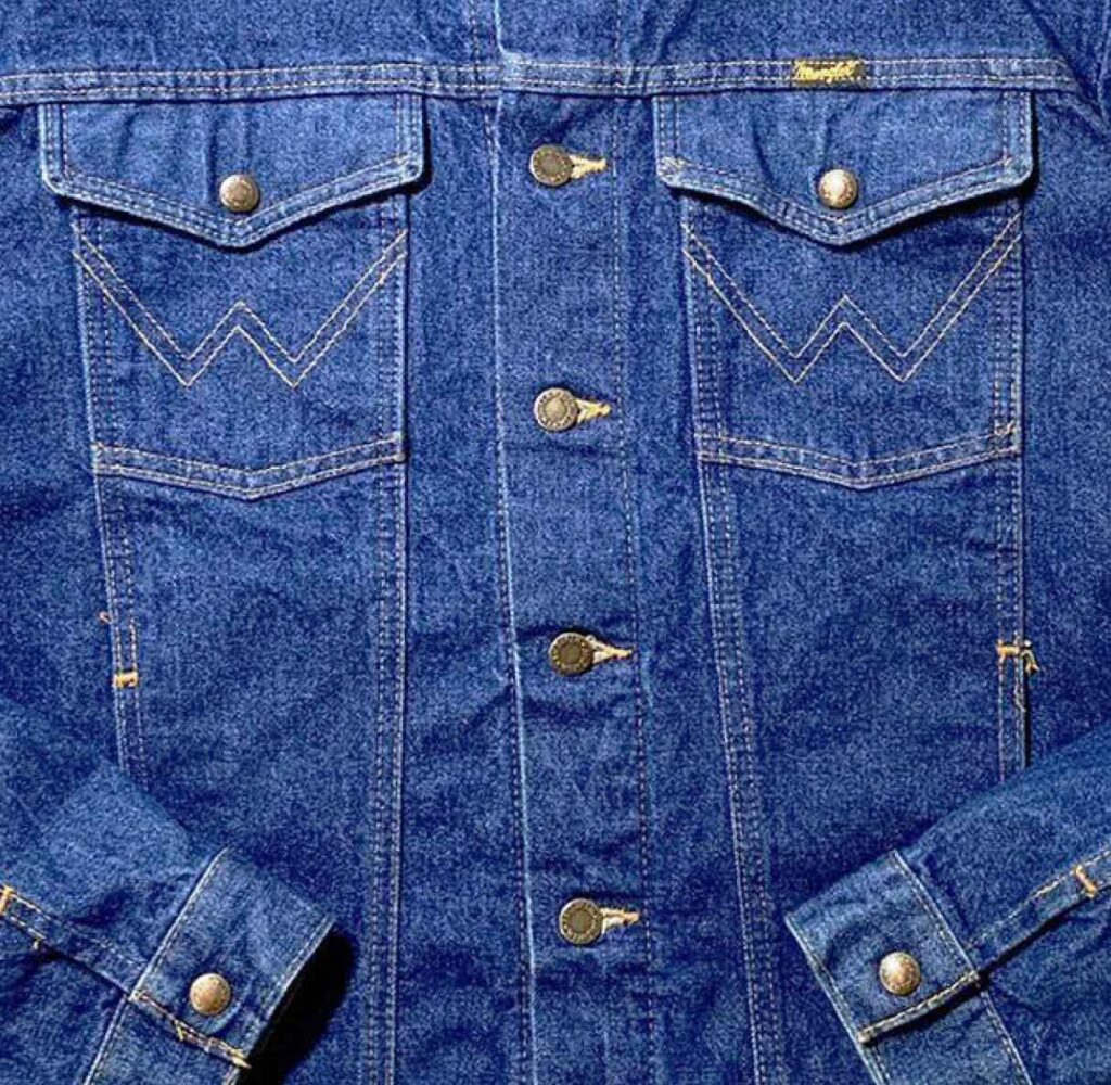 Wrangler Trucker Denim Jacket Pocket