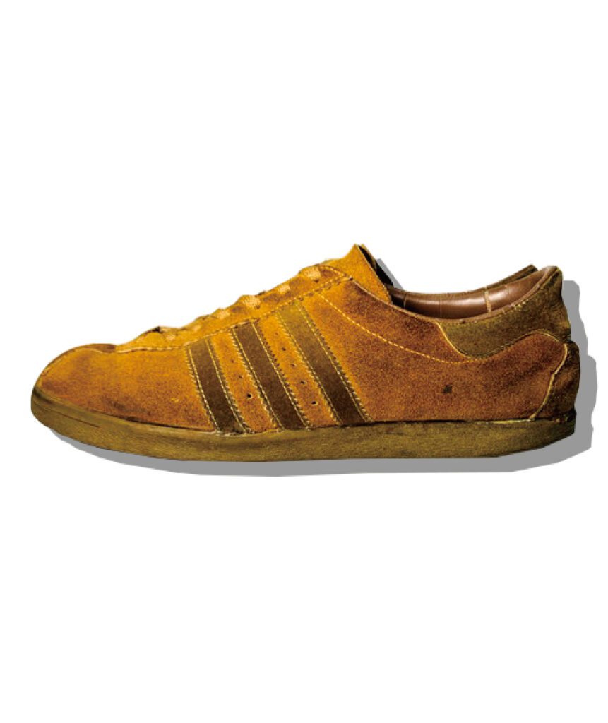 Adidas Tobacco Side