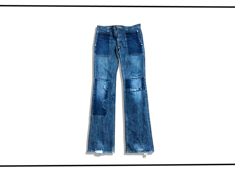 Undercover Wappen Denim Pants DAVF Front